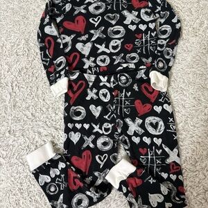 Burtsbees pajamas - valentines day